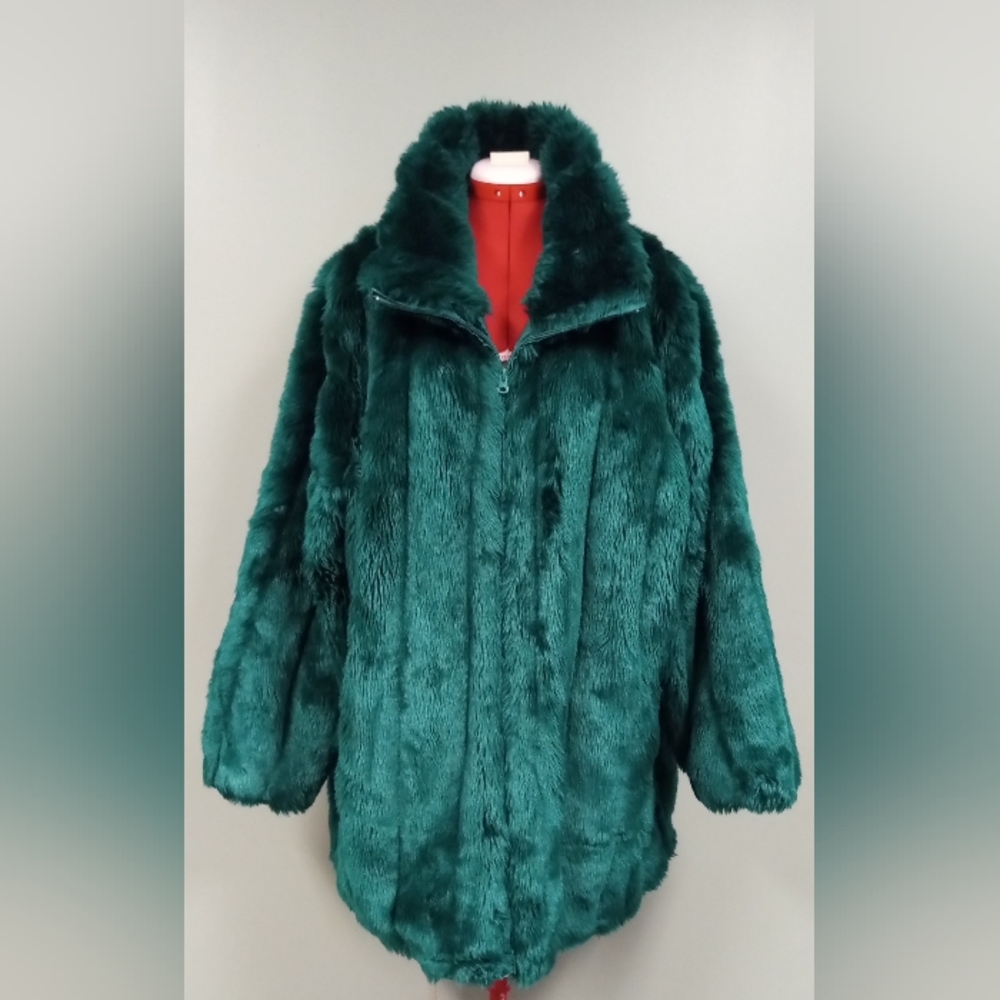 Luxurious Green Faux Fur Coat